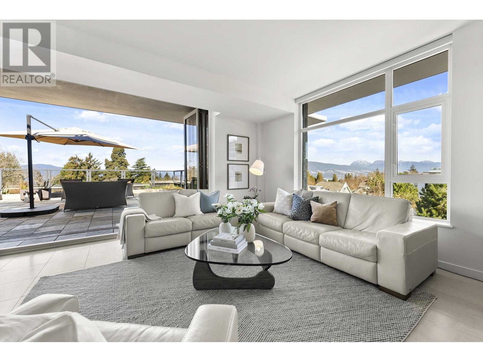 Listing Picture 2 of 40 : 503 6063 IONA DRIVE, Vancouver / 溫哥華 - 魯藝地產 Yvonne Lu Group - MLS Medallion Club Member