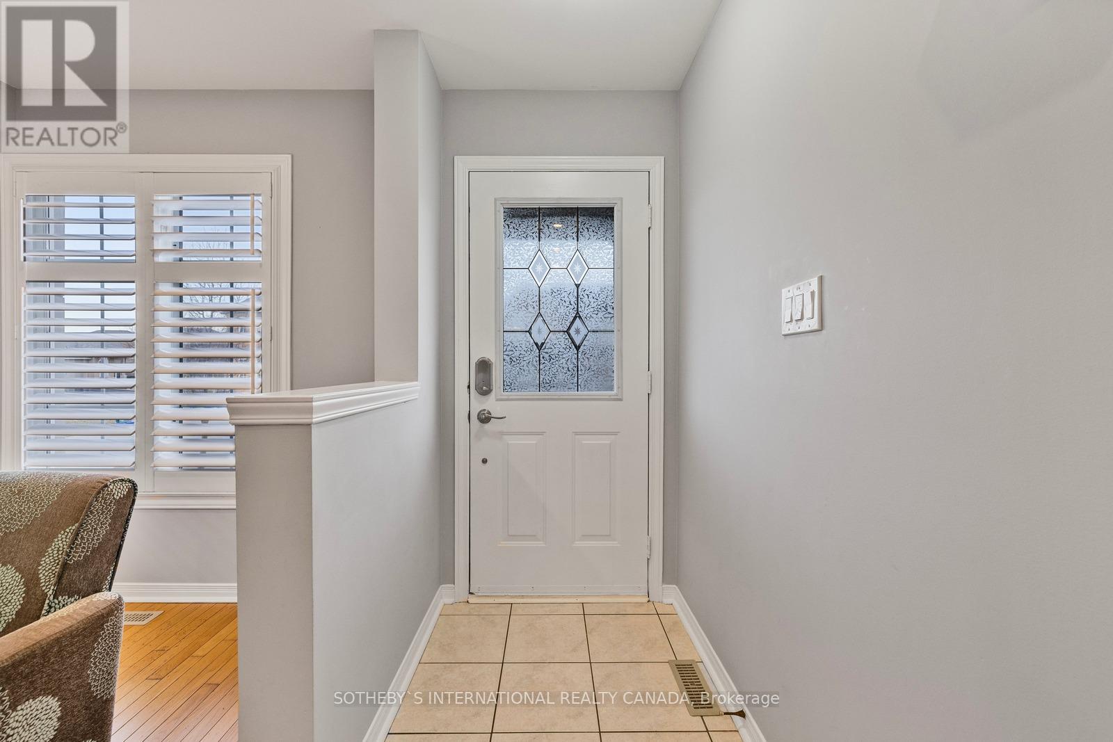 Property at 9 GIOVANNI WAY image 4