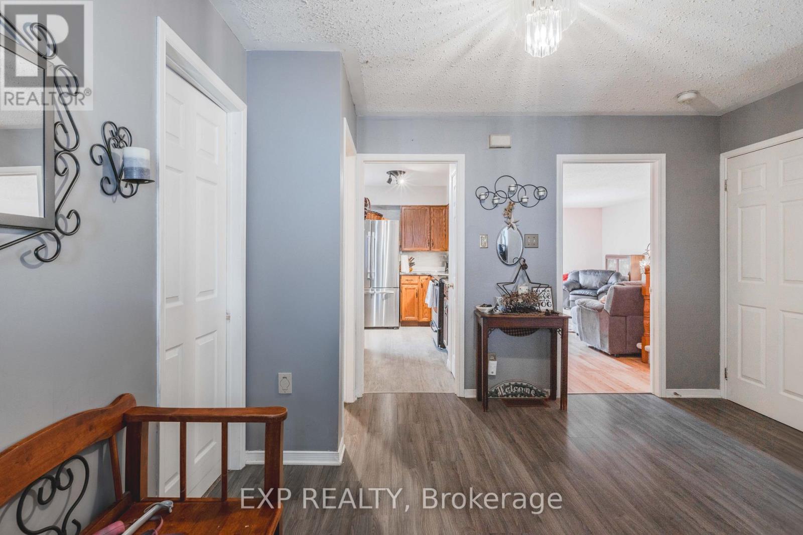 660 East Street, Edwardsburgh/cardinal, Ontario  K0E 1E0 - Photo 11 - X12100029