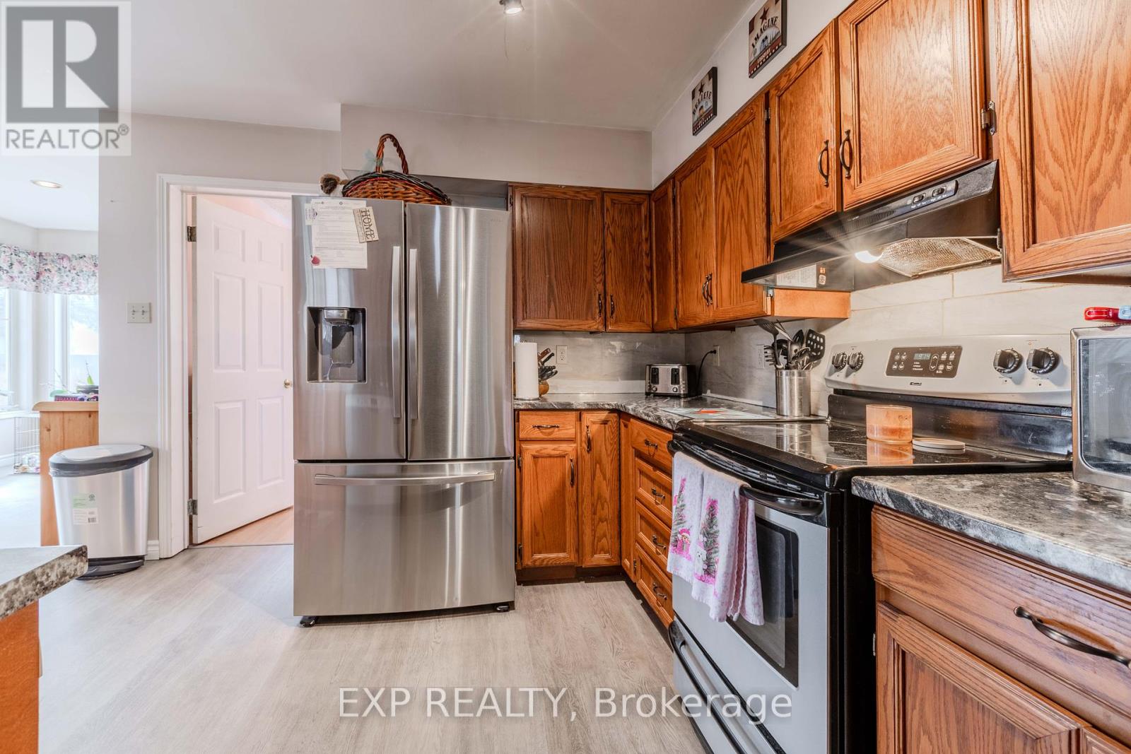 660 East Street, Edwardsburgh/cardinal, Ontario  K0E 1E0 - Photo 12 - X12100029
