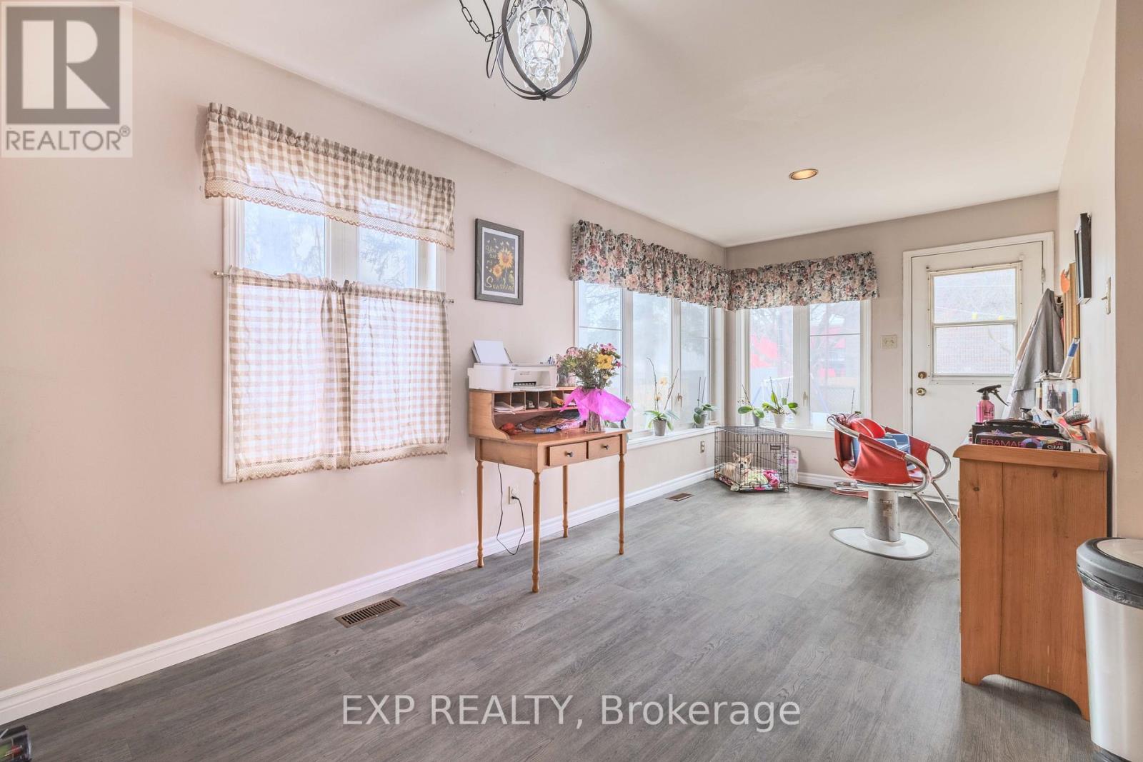 660 East Street, Edwardsburgh/cardinal, Ontario  K0E 1E0 - Photo 16 - X12100029