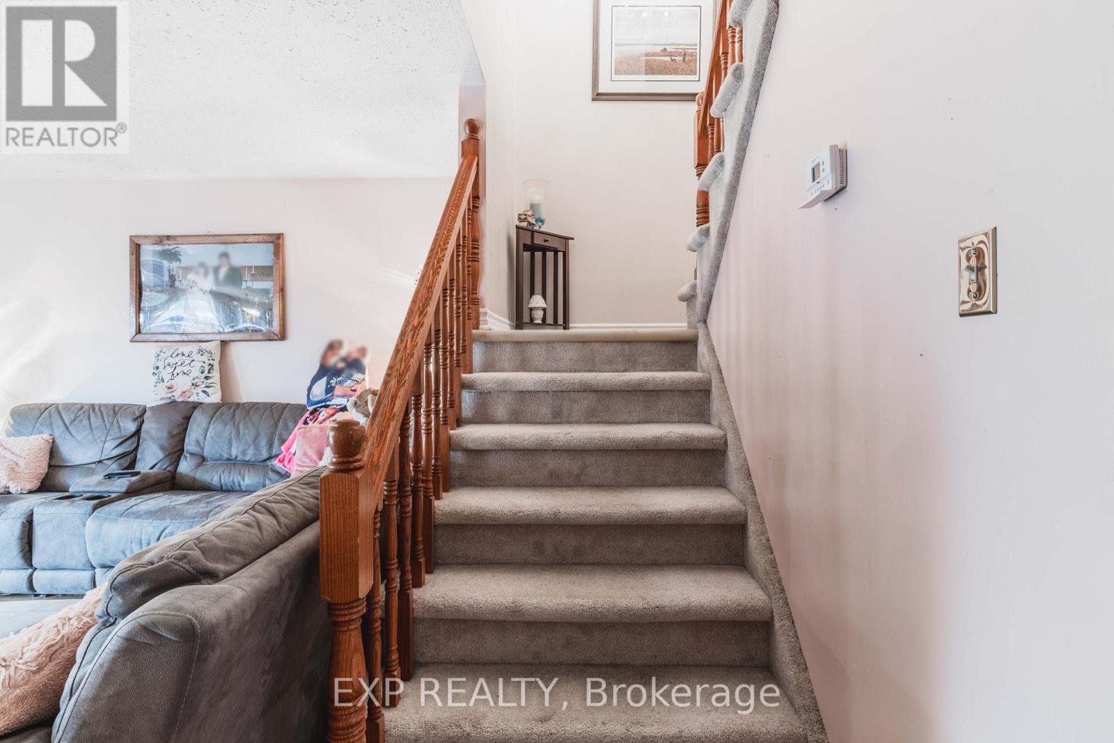 660 East Street, Edwardsburgh/cardinal, Ontario  K0E 1E0 - Photo 24 - X12100029