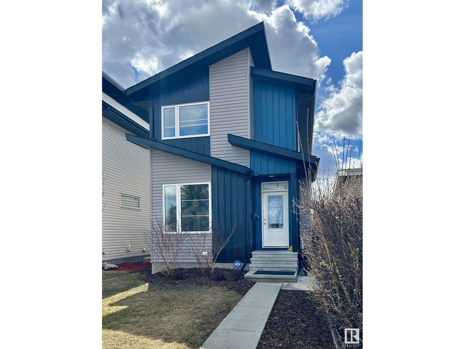 Property at 15819 109 AV NW image 1