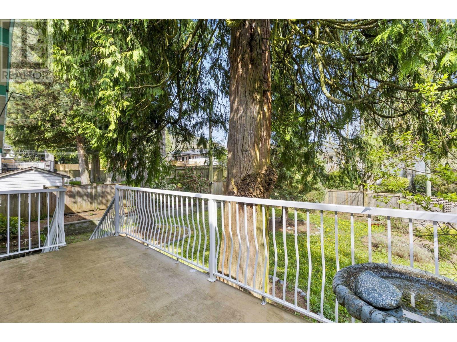 560 Garrow Drive, Port Moody, British Columbia  V3H 1H5 - Photo 26 - R2991262