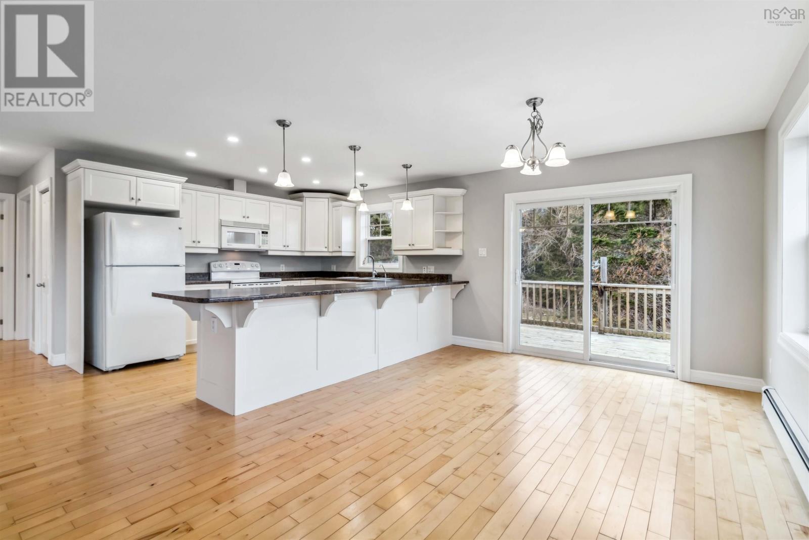 6 28 Hatchet Lane, Hatchet Lake, Nova Scotia  B3T 1S1 - Photo 4 - 202508694