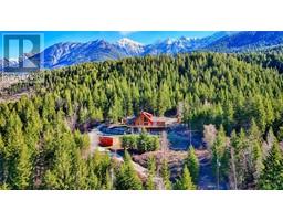 110 Highway 95, spillimacheen, British Columbia
