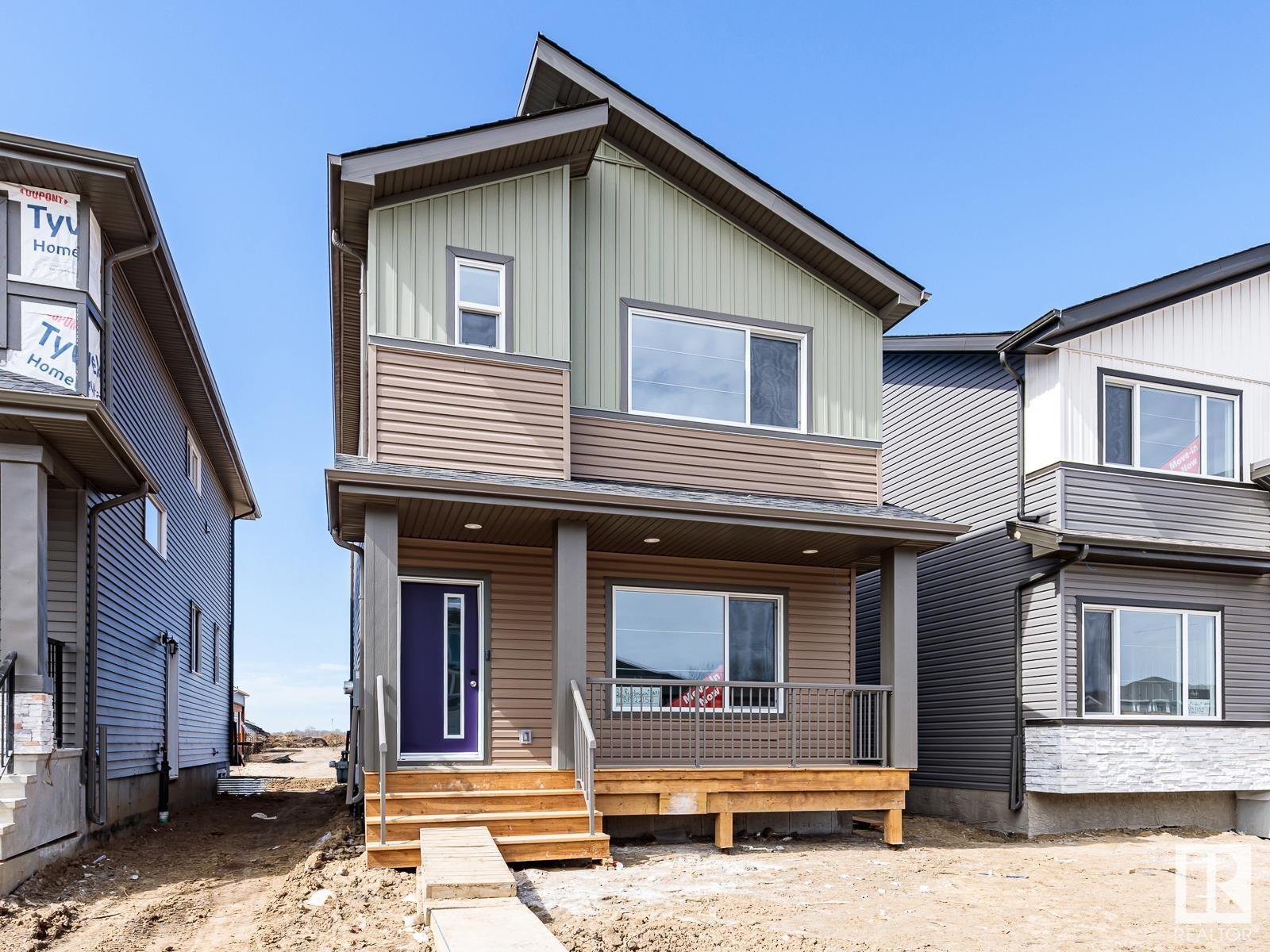 Property at 32 RESPLENDENT WY image 1