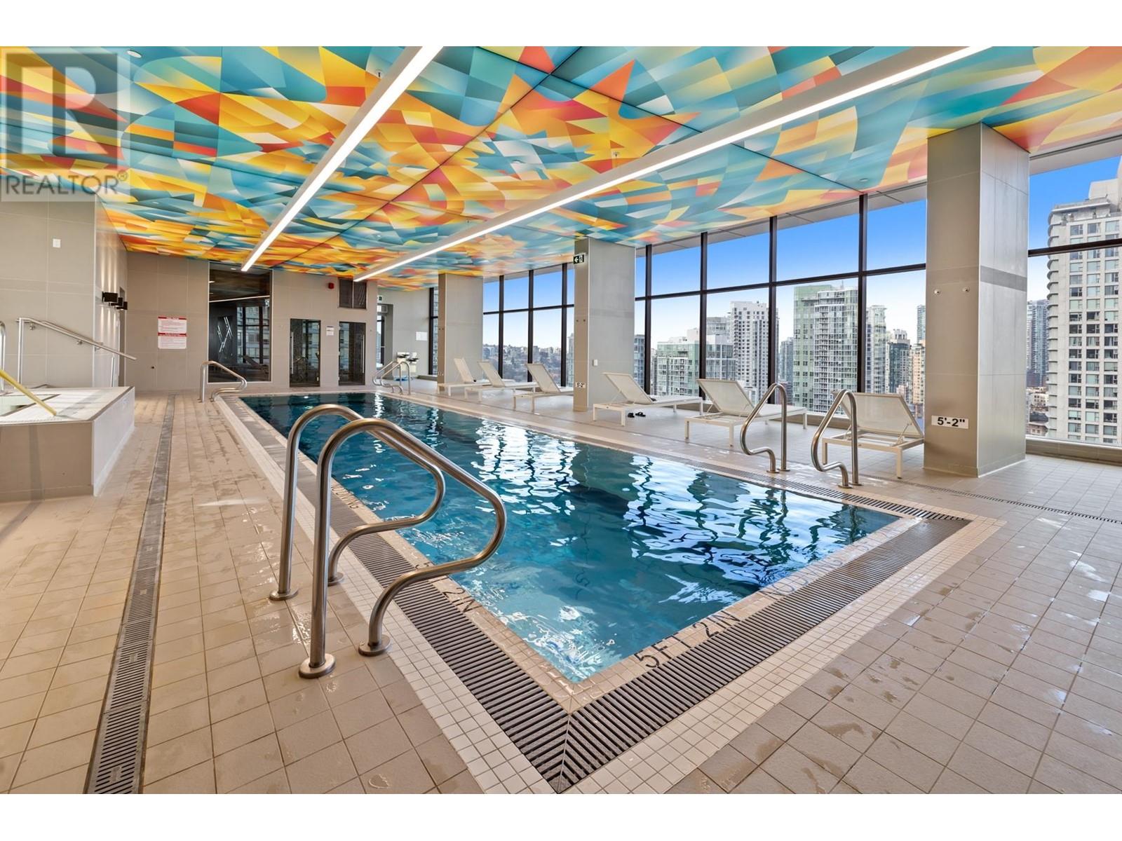 Listing Picture 27 of 40 : 688 87 NELSON STREET, Vancouver / 溫哥華 - 魯藝地產 Yvonne Lu Group - MLS Medallion Club Member