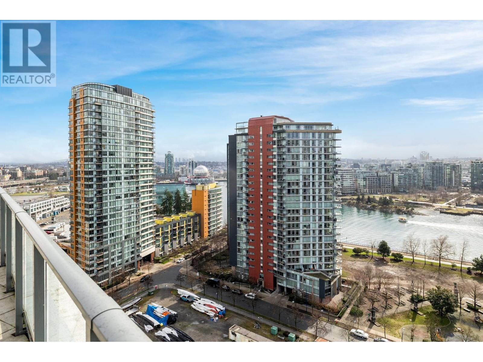 Listing Picture 38 of 40 : 688 87 NELSON STREET, Vancouver / 溫哥華 - 魯藝地產 Yvonne Lu Group - MLS Medallion Club Member