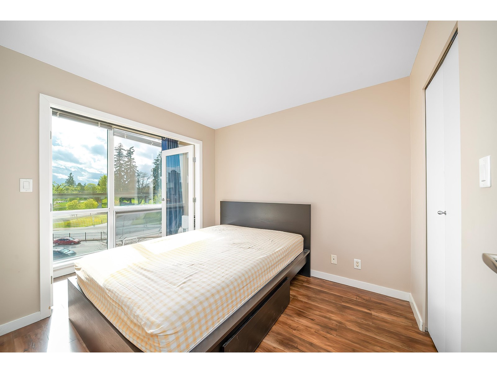410 13618 100 Avenue, Surrey, British Columbia  V3T 0A8 - Photo 13 - R2993870