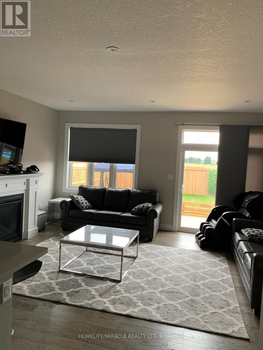 Property at 466 NORMANTON STREET image 3