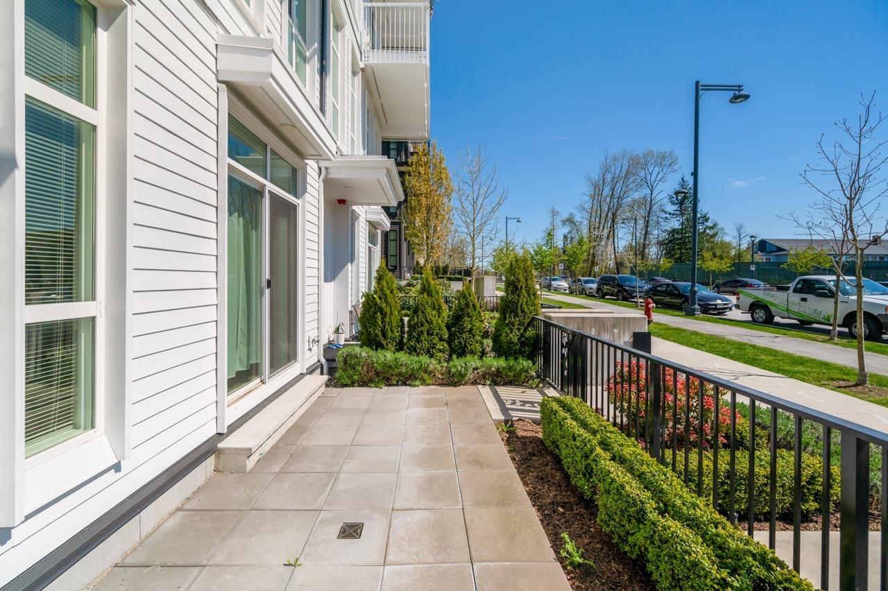 117 13929 105 Boulevard, Surrey, British Columbia  V3T 0R5 - Photo 3 - R2993543