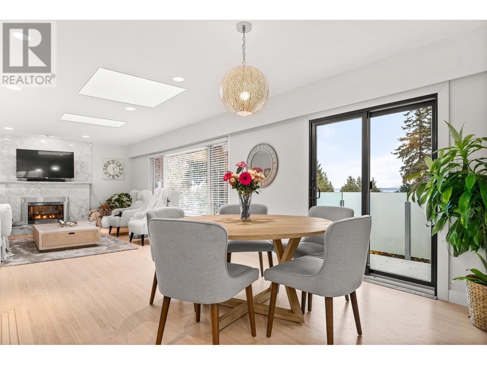 1017 Walalee Drive, Delta, British Columbia  V4M 2L9 - Photo 17 - R2985232
