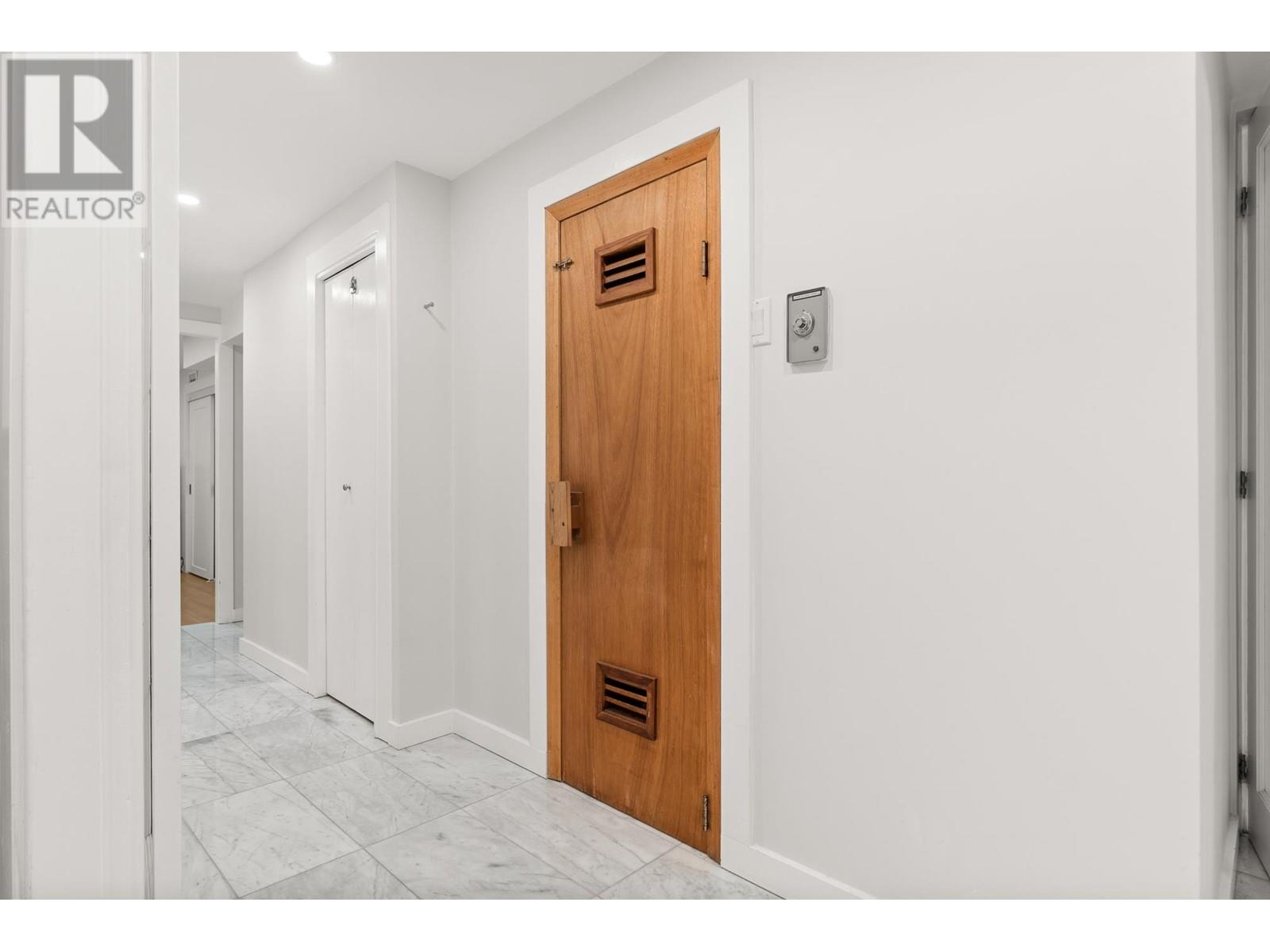 1017 Walalee Drive, Delta, British Columbia  V4M 2L9 - Photo 36 - R2985232