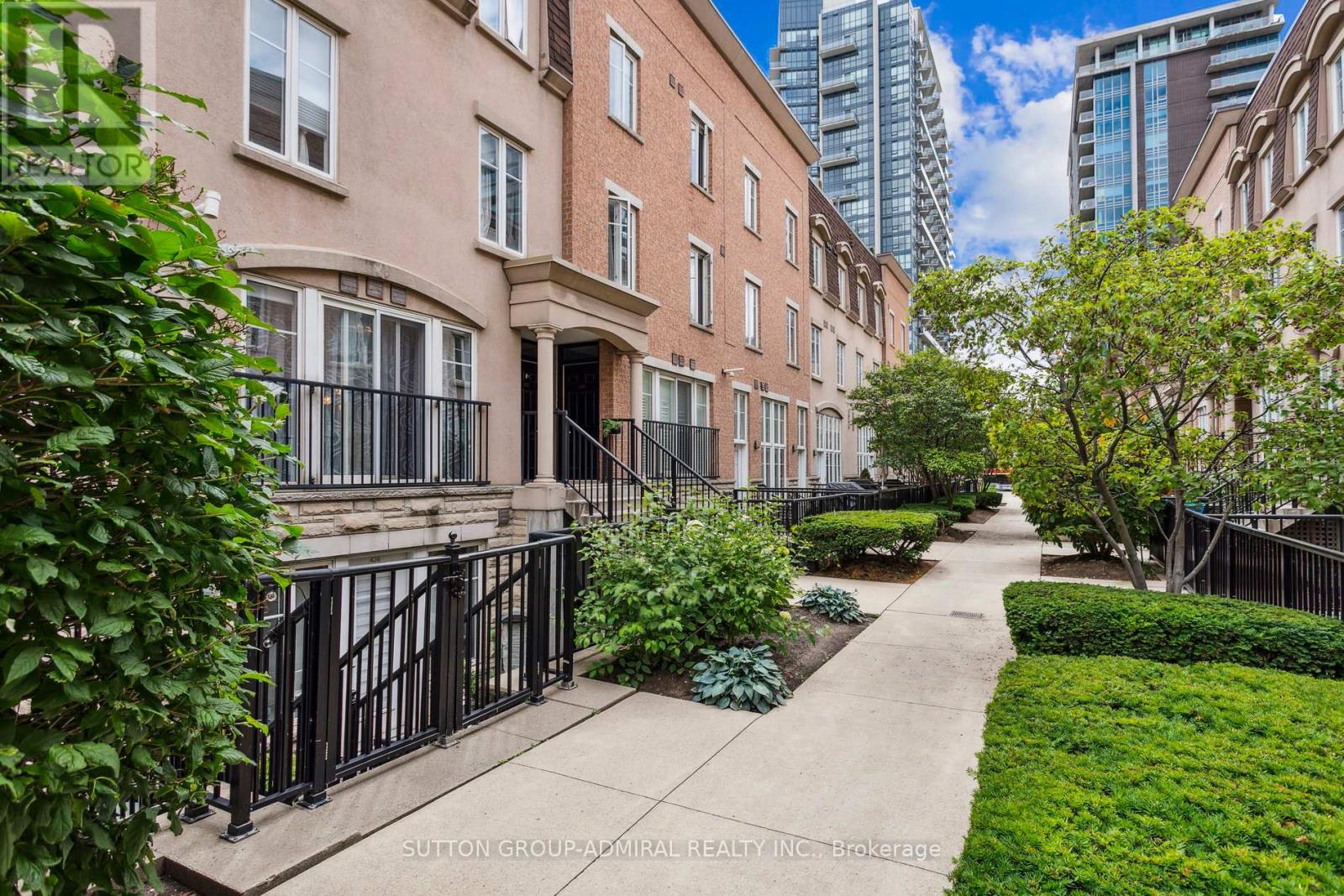 Property at 435 - 34 WESTERN BATTERY ROAD image 1