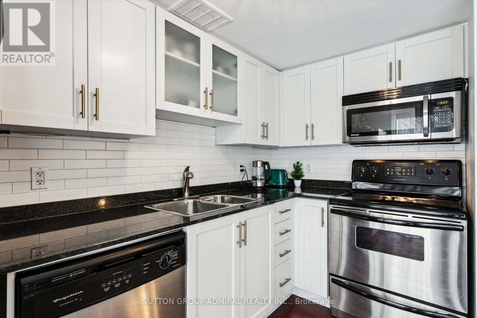 435 - 34 Western Battery Road, Toronto, Ontario  M6K 3N9 - Photo 19 - C12100111