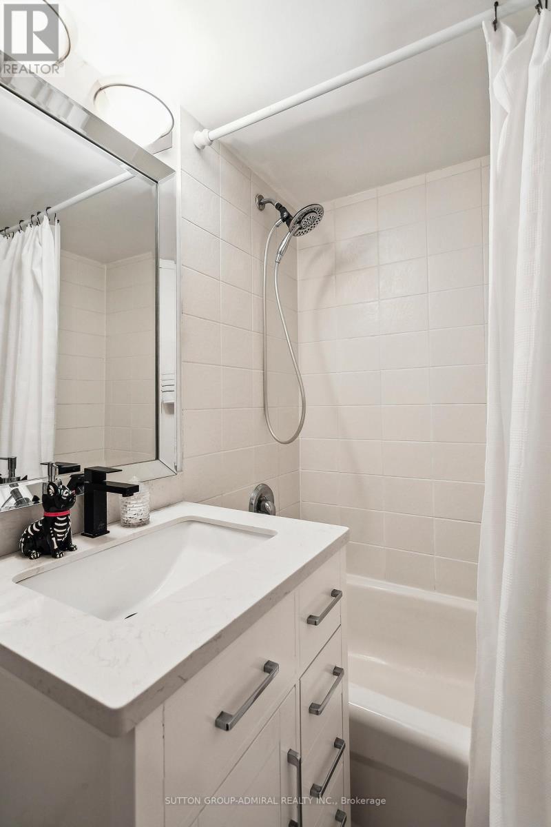 435 - 34 Western Battery Road, Toronto, Ontario  M6K 3N9 - Photo 32 - C12100111