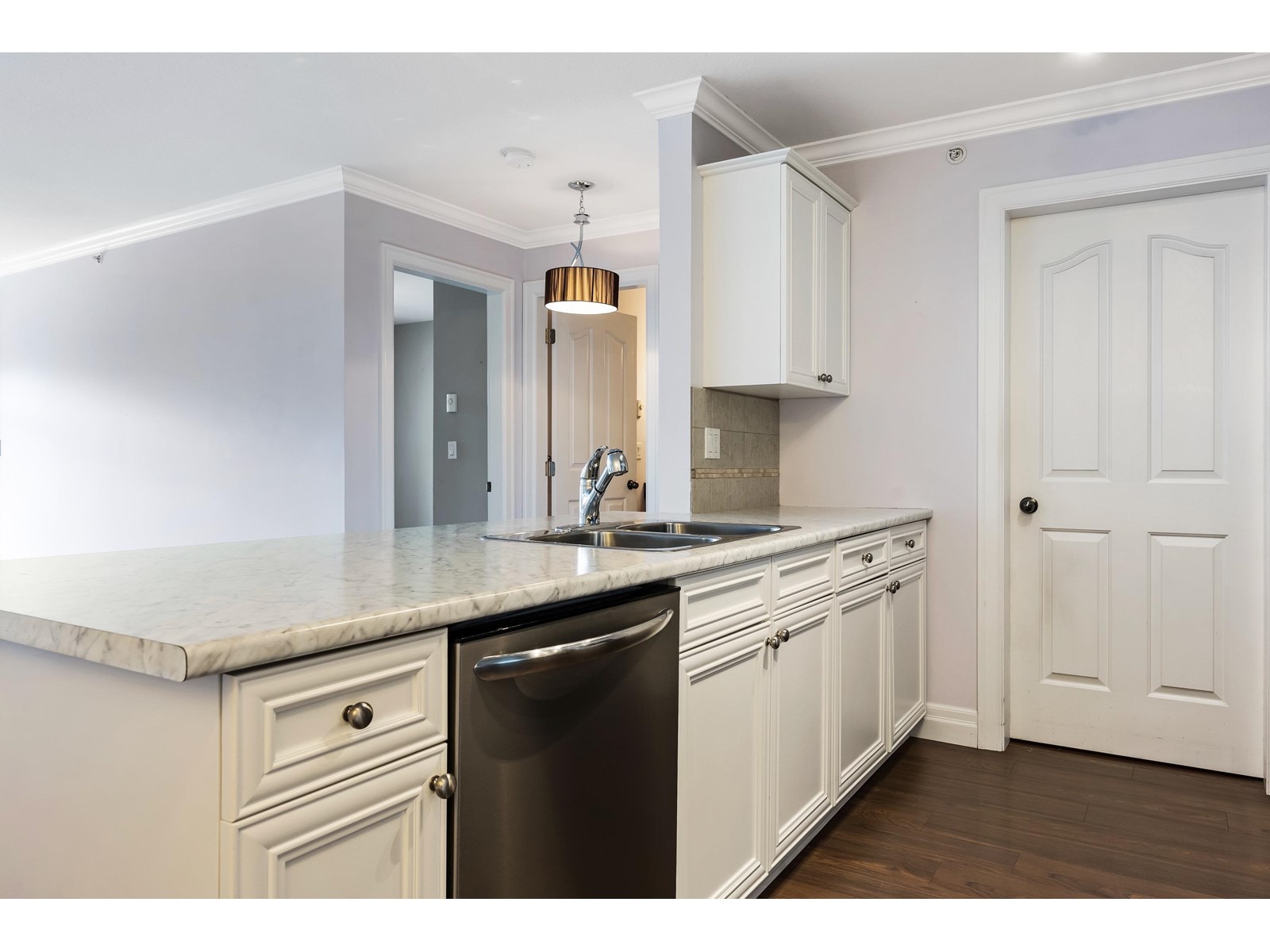 Property at 402 45769 STEVENSON ROAD image 4