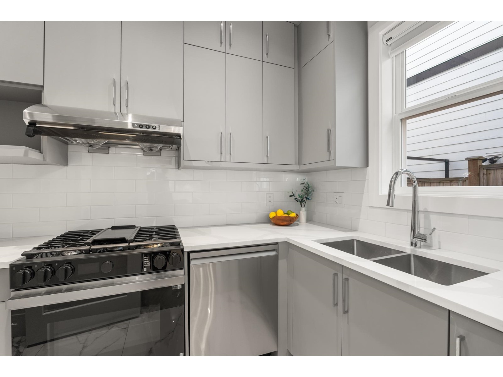 7468 115 Street, Delta, British Columbia  V4C 5M5 - Photo 10 - R2970239