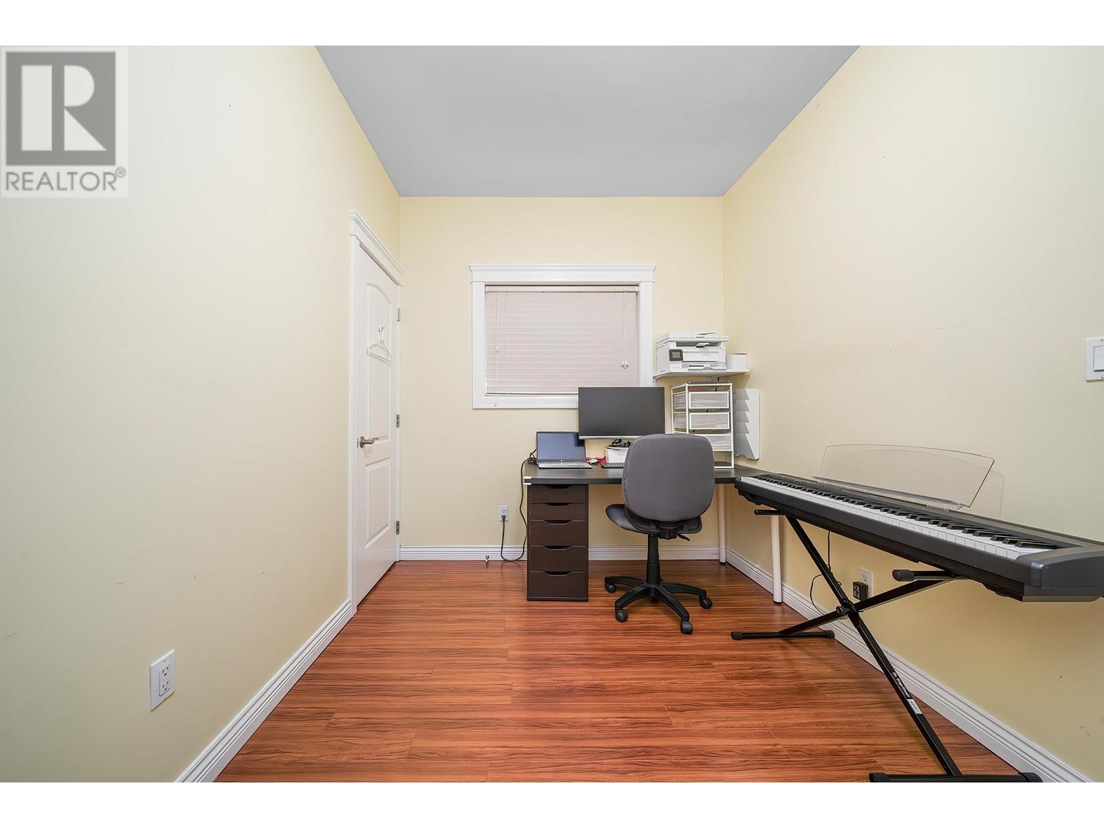 3443 Price Street, Vancouver, British Columbia  V5R 5R2 - Photo 3 - R2992880