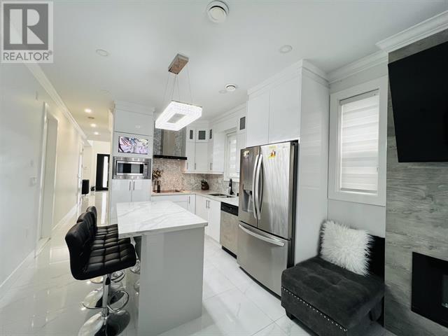 1006 Salter Street, New Westminster, British Columbia  V3M 5A6 - Photo 10 - R2993758