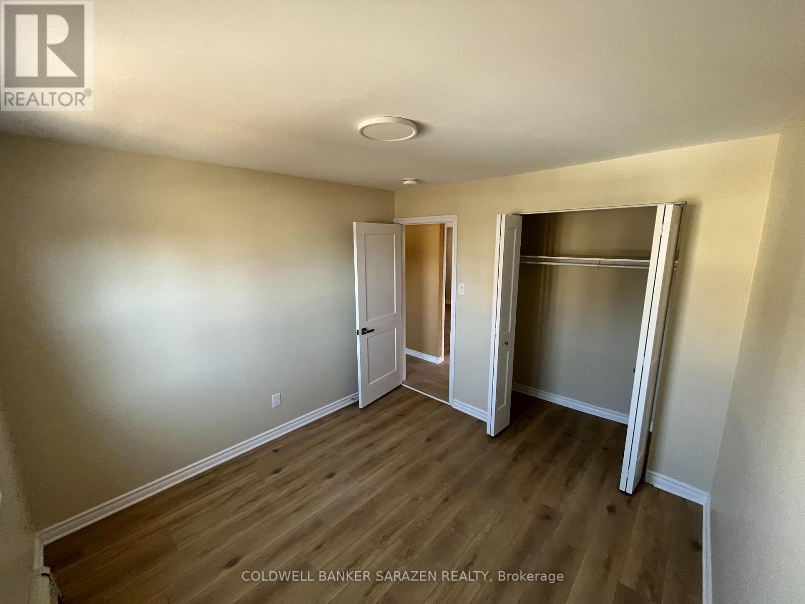 2 - 136 Deschamps Avenue, Ottawa, Ontario  K1L 5Z6 - Photo 11 - X12100152