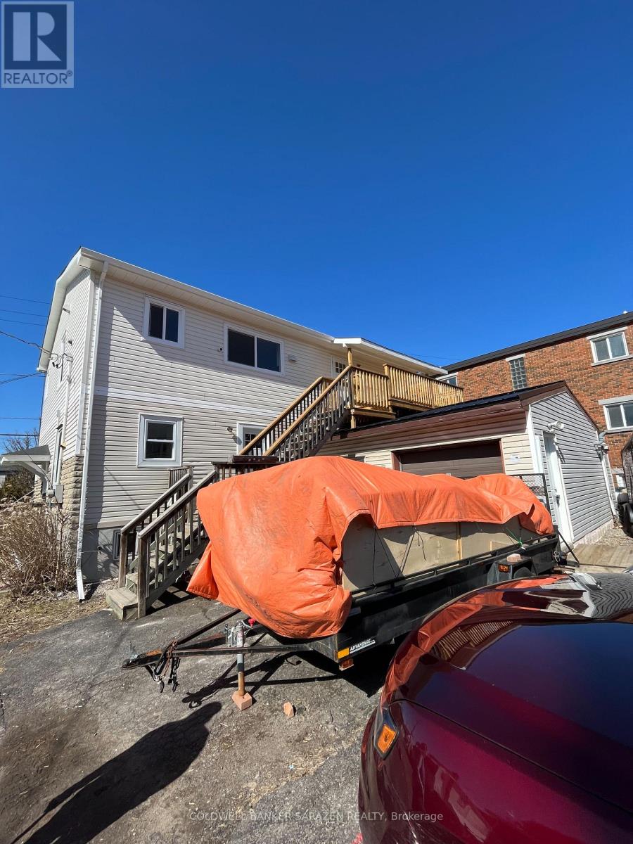 2 - 136 Deschamps Avenue, Ottawa, Ontario  K1L 5Z6 - Photo 20 - X12100152