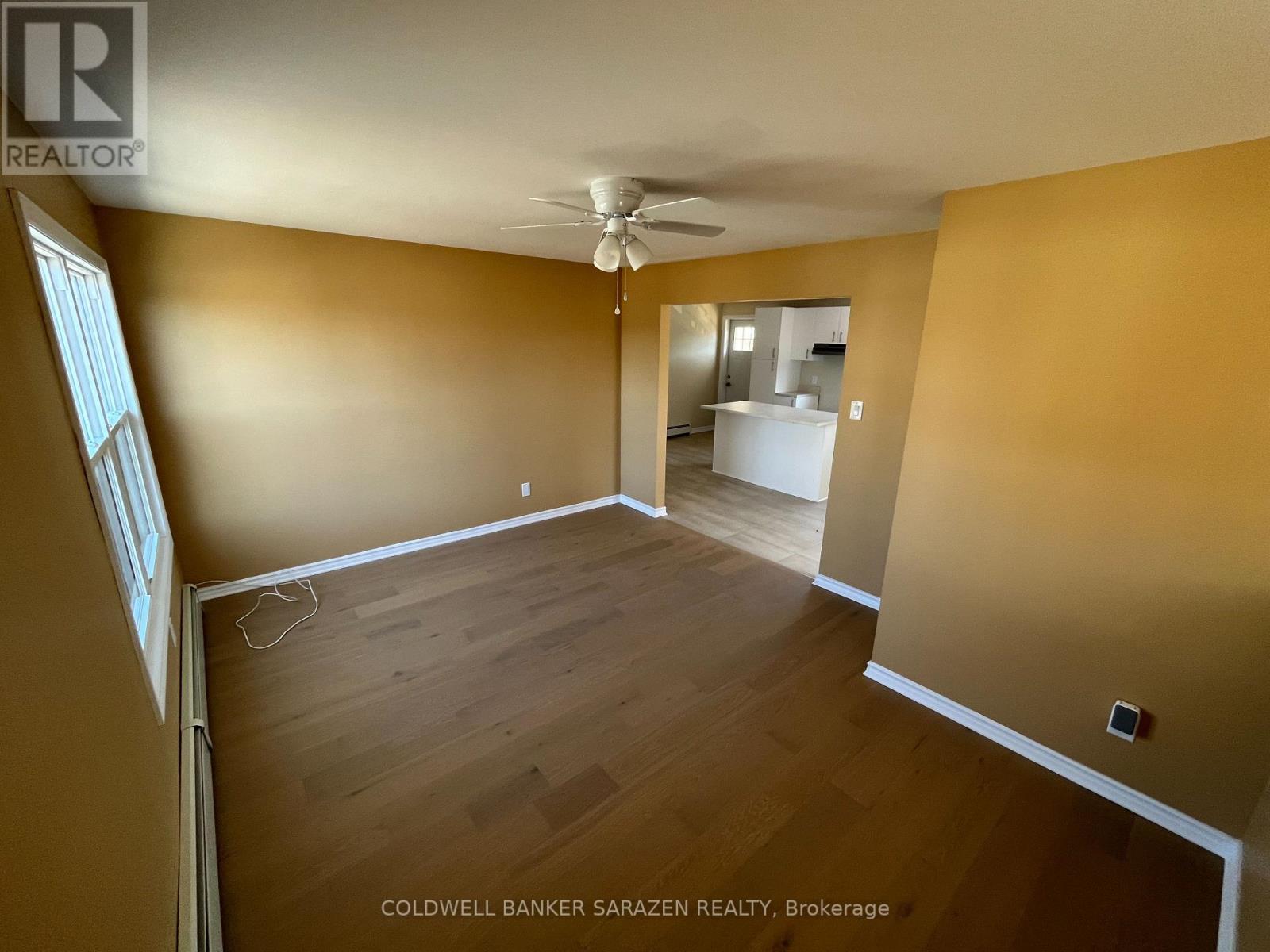 2 - 136 Deschamps Avenue, Ottawa, Ontario  K1L 5Z6 - Photo 7 - X12100152