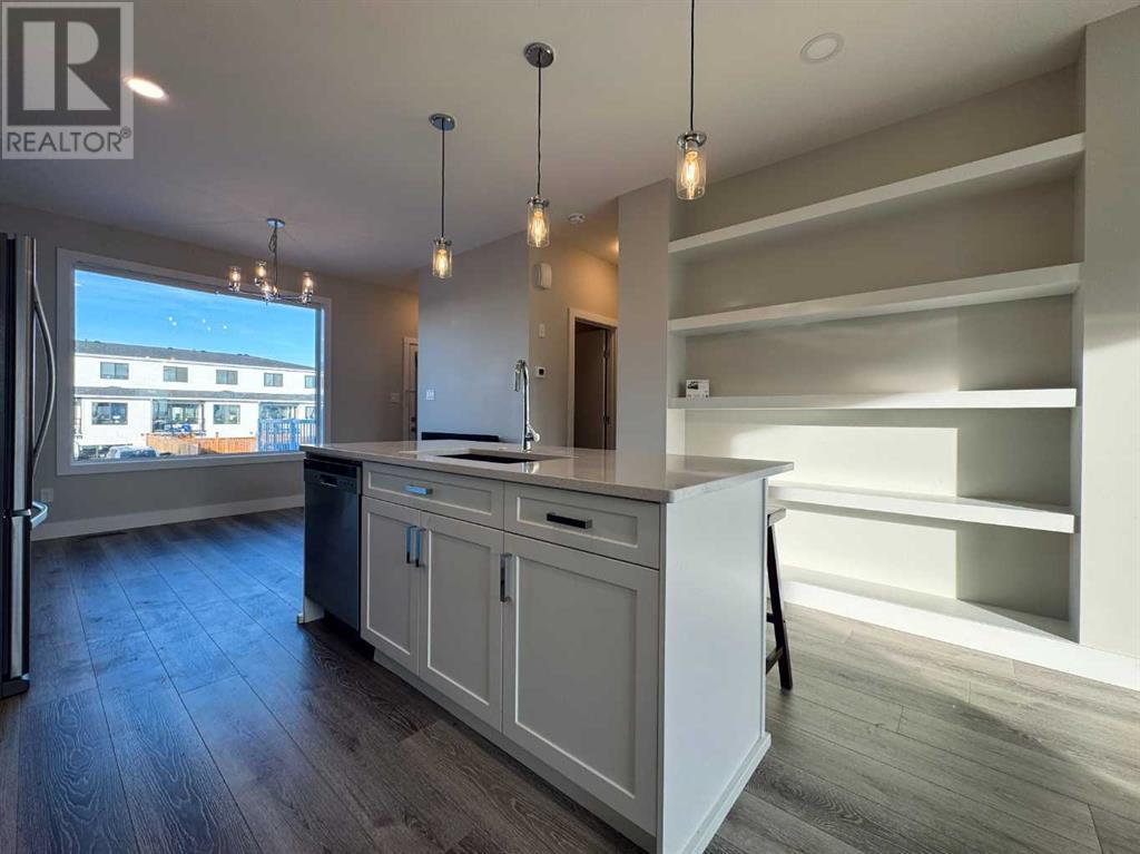Property at 1155 Coalbrook Place W image 4