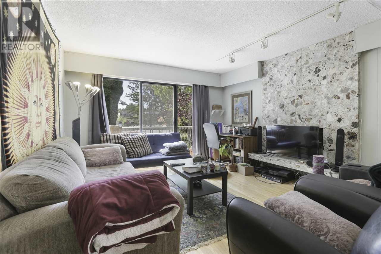 4565 W 9th Avenue, Vancouver, British Columbia  V6R 2E2 - Photo 4 - R2993669