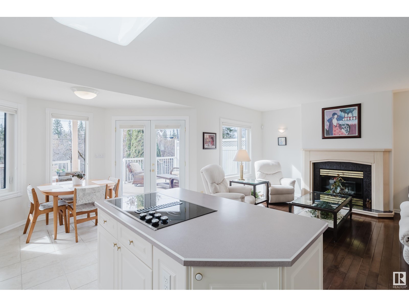 Property at 7731 112S AV NW image 2