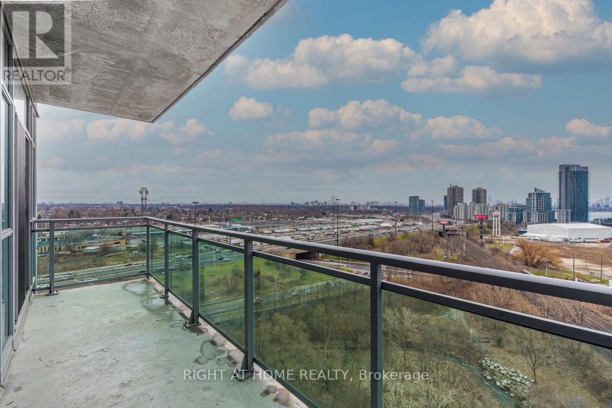 1524 - 165 Legion Road N, Toronto, Ontario  M8Y 0B3 - Photo 21 - W12100146