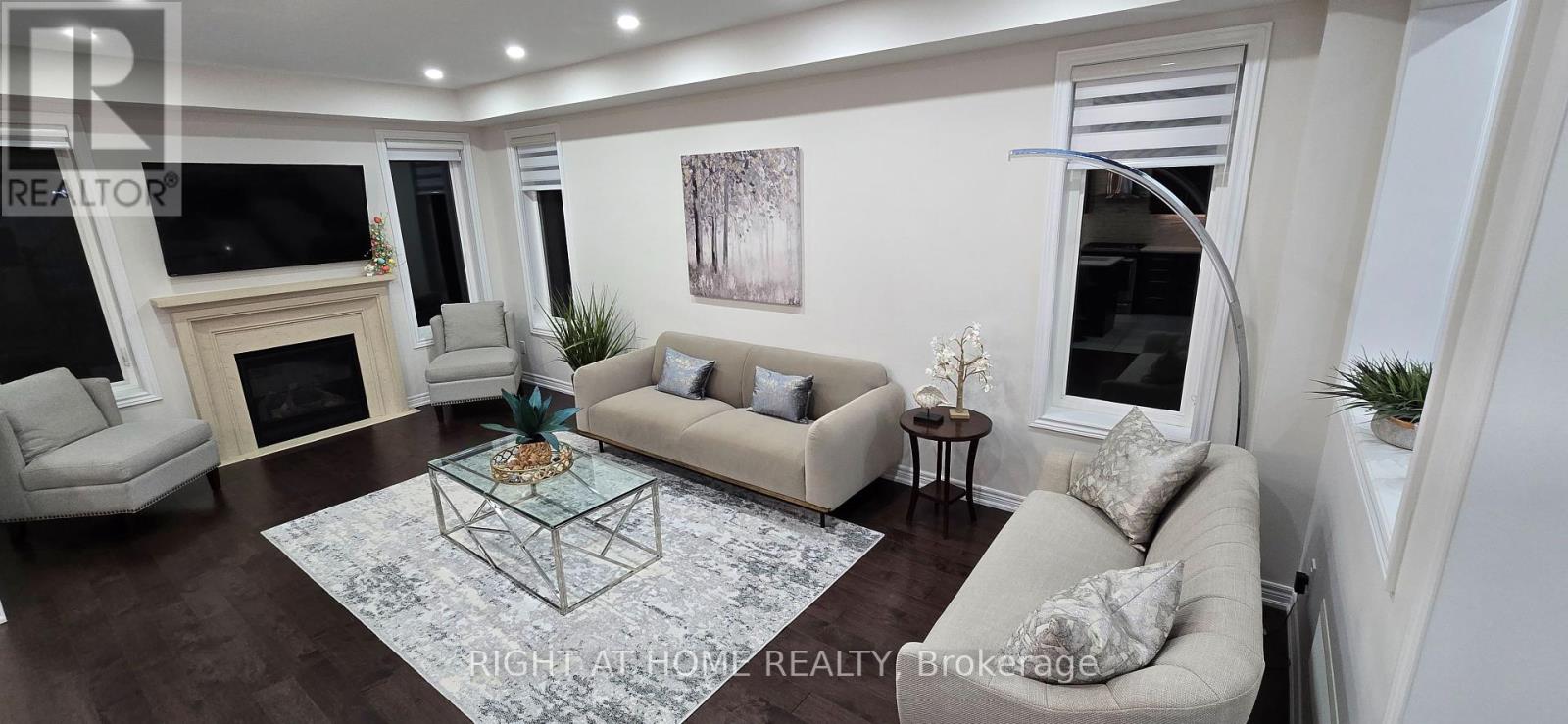 83 Hilts Drive, Richmond Hill, Ontario  L4S 0H8 - Photo 11 - N12100046