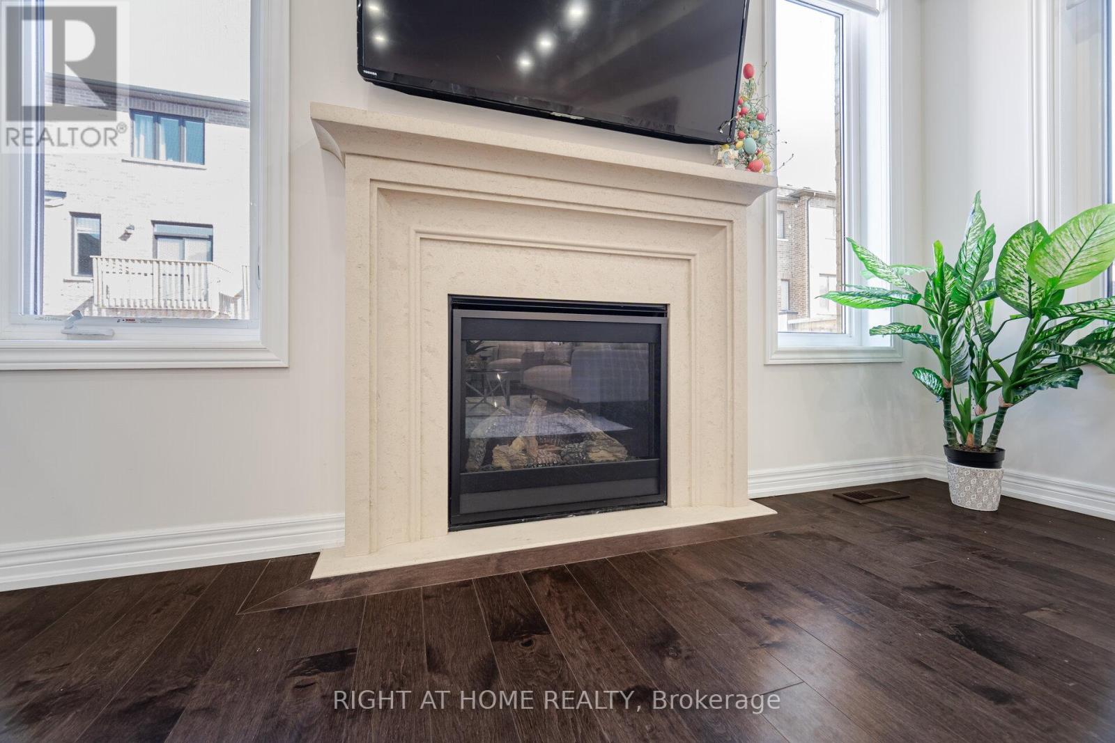 83 Hilts Drive, Richmond Hill, Ontario  L4S 0H8 - Photo 17 - N12100046