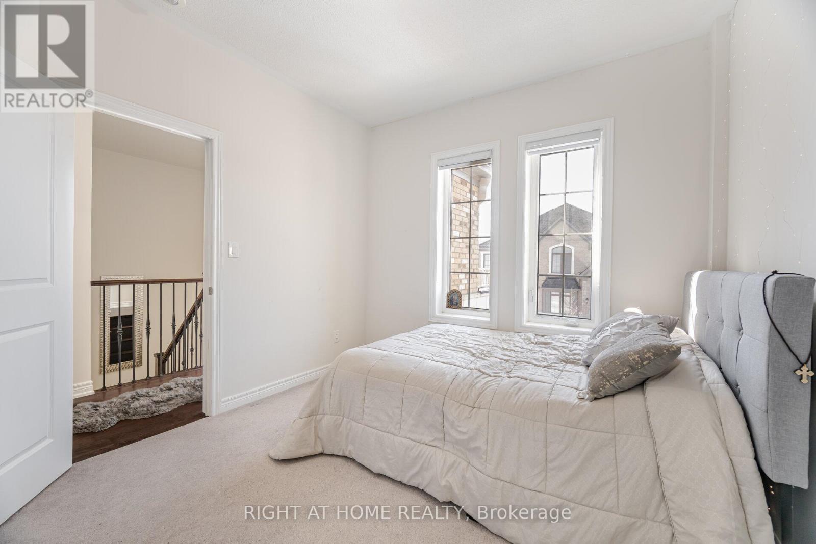 83 Hilts Drive, Richmond Hill, Ontario  L4S 0H8 - Photo 35 - N12100046