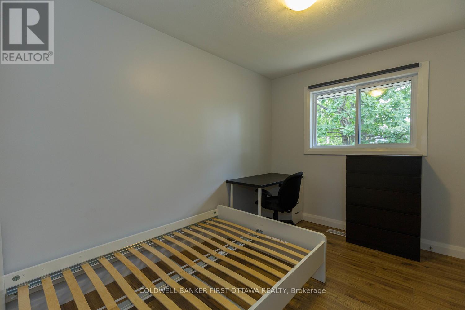 34 Westwood Drive, Ottawa, Ontario  K2G 2X1 - Photo 43 - X12100181