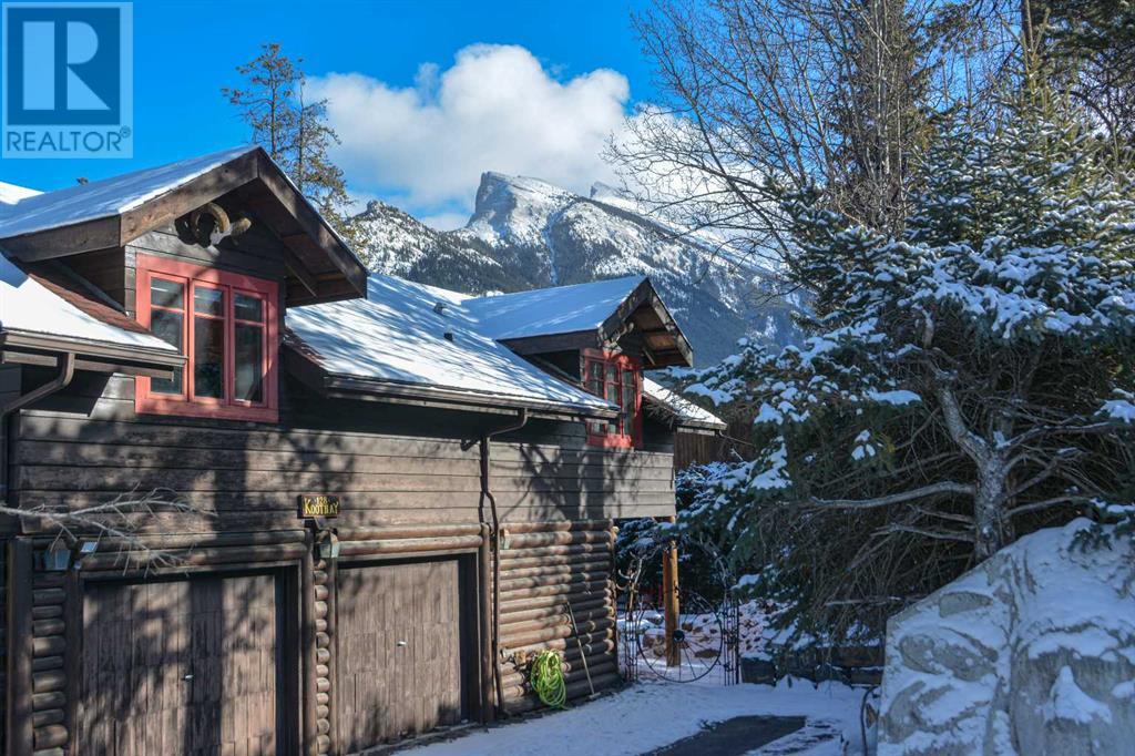 128 Kootenay Avenue, Banff, Alberta  T1L 1B8 - Photo 2 - A2189463