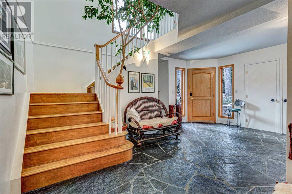 128 Kootenay Avenue, Banff, Alberta  T1L 1B8 - Photo 8 - A2189463