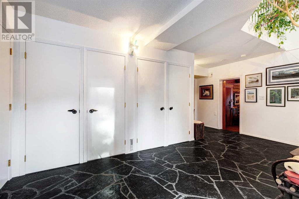 128 Kootenay Avenue, Banff, Alberta  T1L 1B8 - Photo 7 - A2189463
