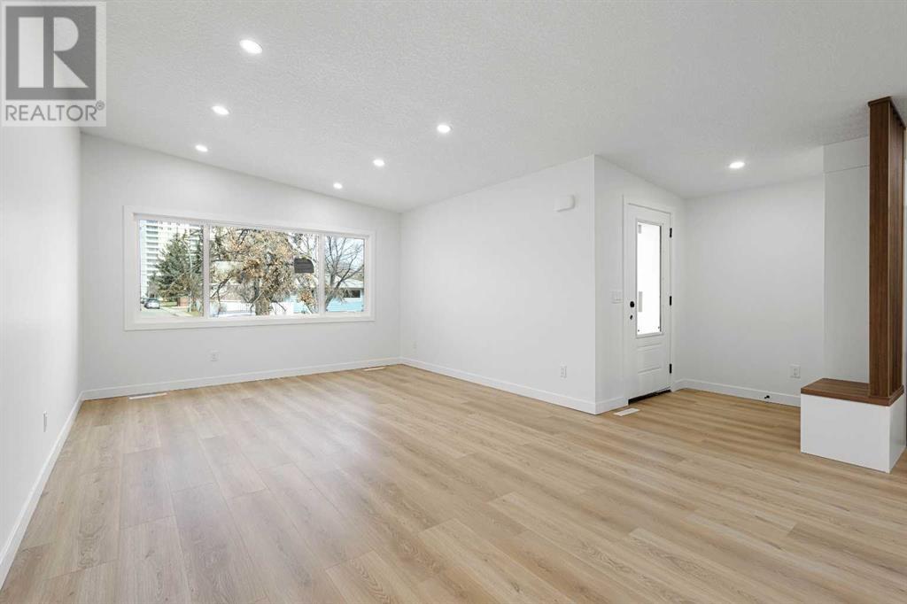 Property at 643 69 Avenue SW image 3
