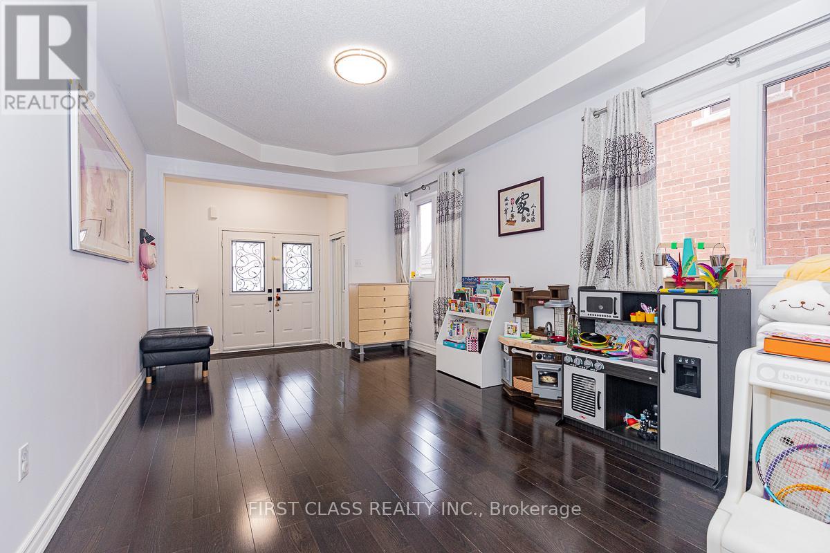 Property at 137 JONAS MILLWAY image 2