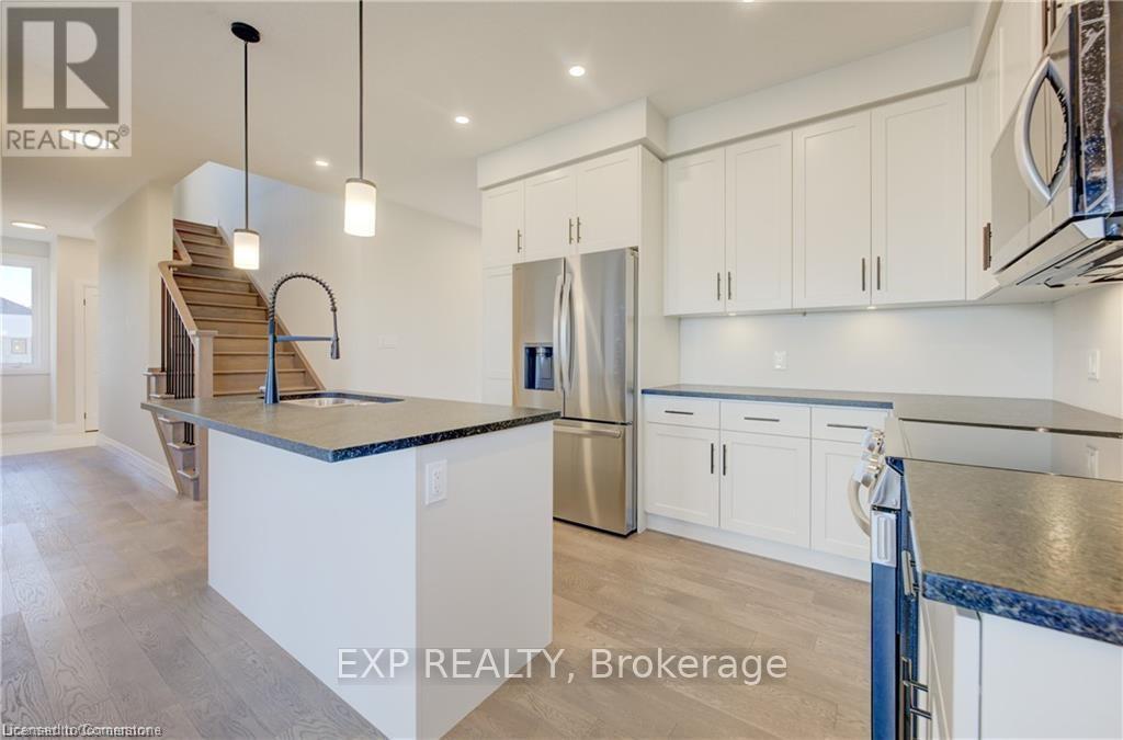 113 Bean Street, Minto, Ontario  N0G 1Z0 - Photo 9 - X12100176