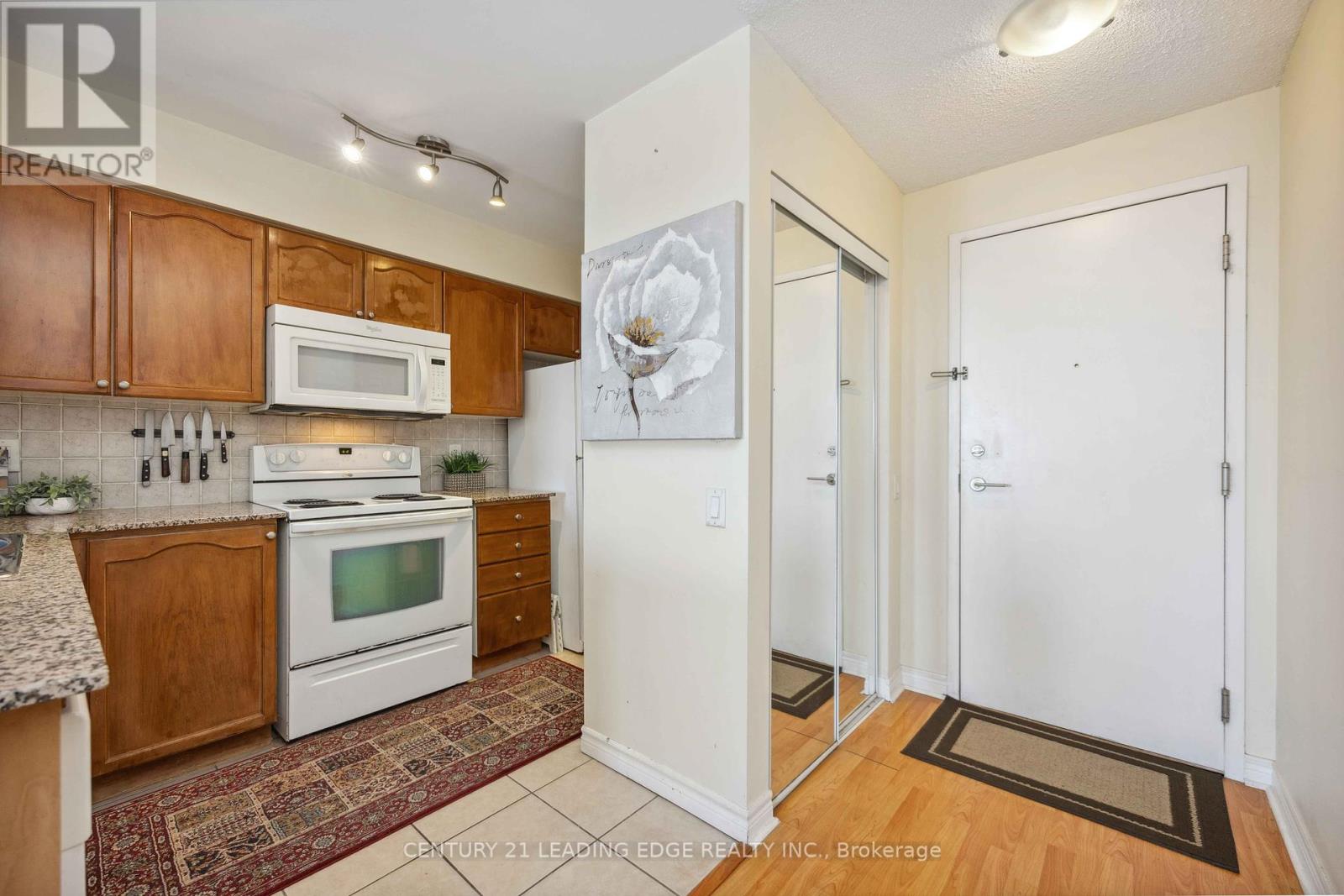 2301 - 83 Borough Drive, Toronto, Ontario  M1P 5E4 - Photo 6 - E11972521