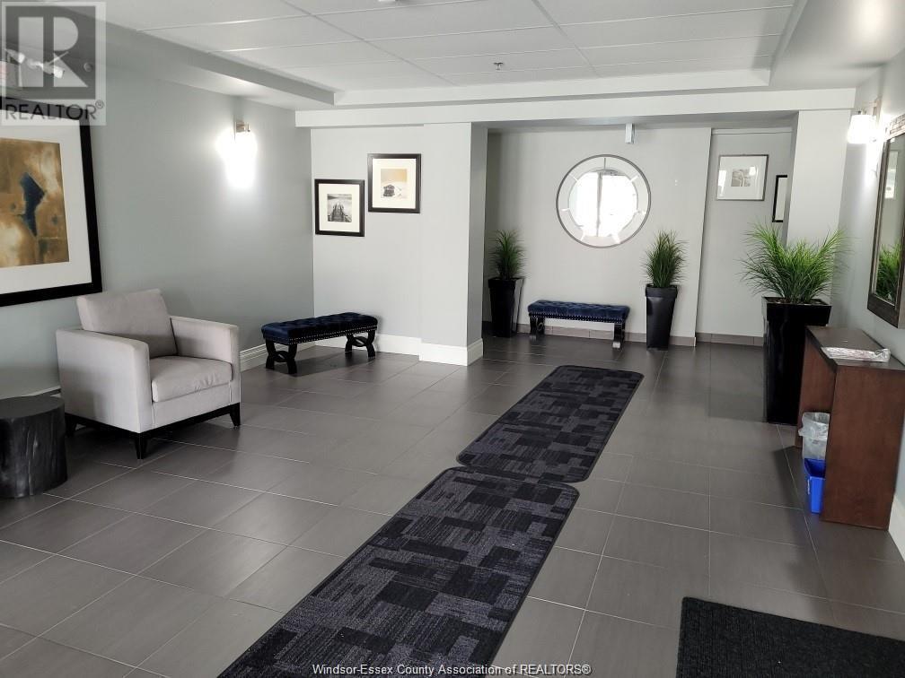 8475 Wyandotte St E Unit# 406, Windsor, Ontario  N8S 0A4 - Photo 3 - 25008390