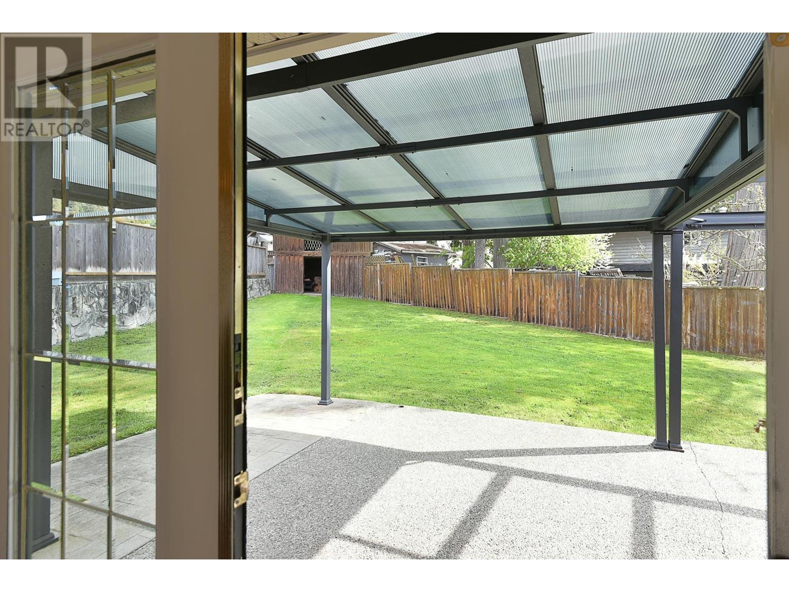 5475 Carnaby Place, Sechelt, British Columbia  V7Z 0M3 - Photo 9 - R2992560