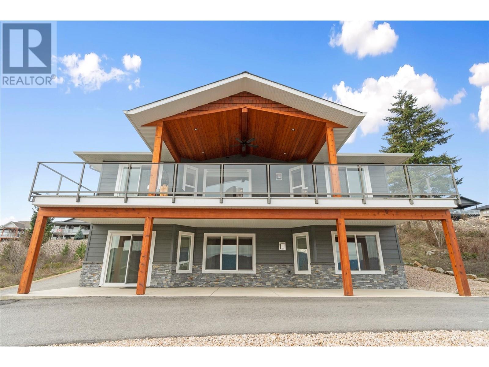 Property at 2589 St Andrews Street image 3