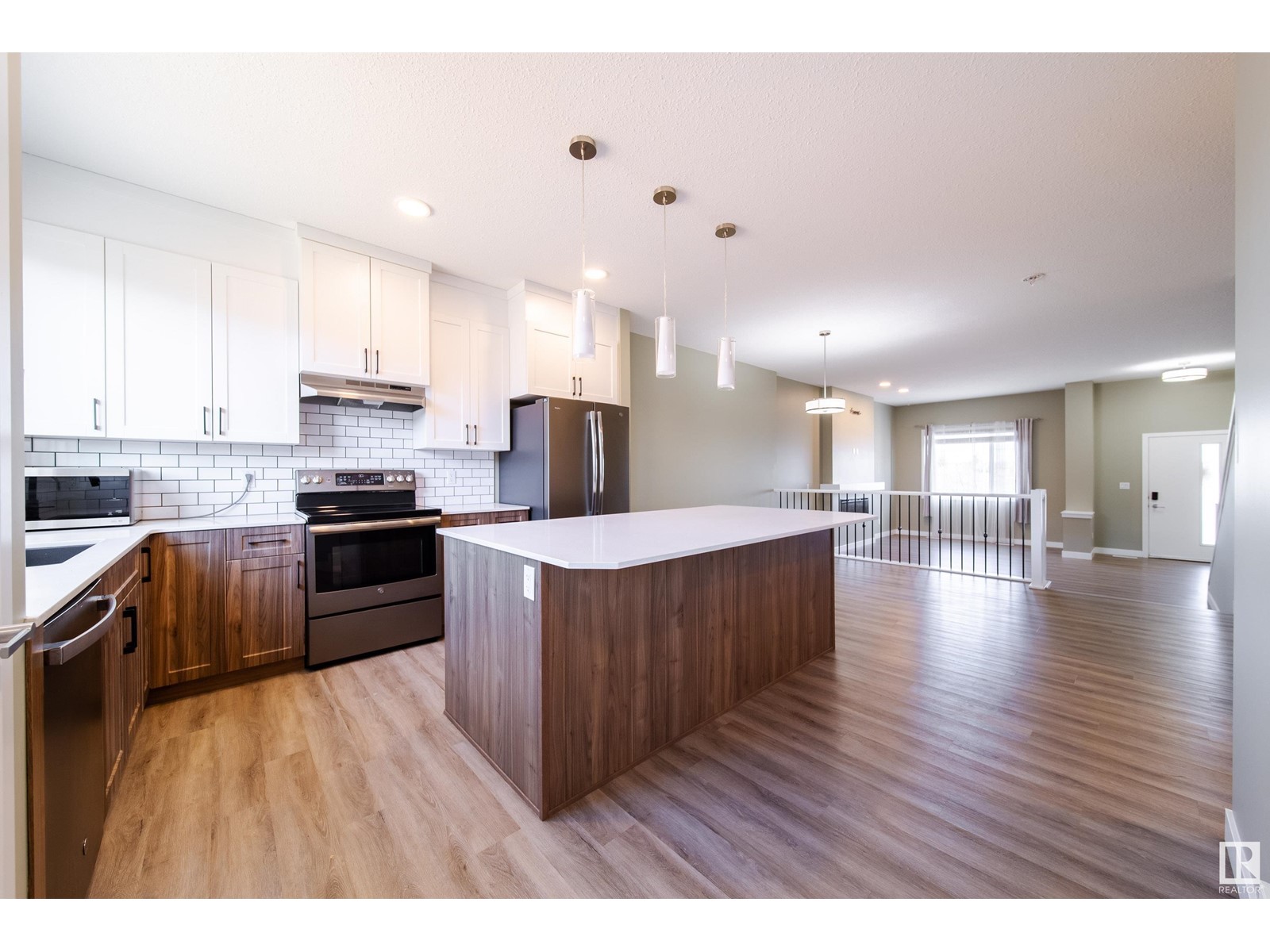 5213 Edgemont Bv Nw, Edmonton, Alberta  T6M 1J9 - Photo 13 - E4430273