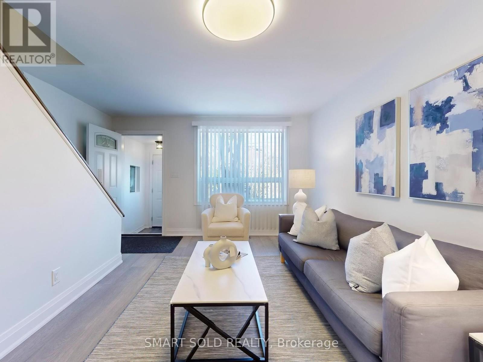 Property at 5 KHEDIVE AVENUE image 4
