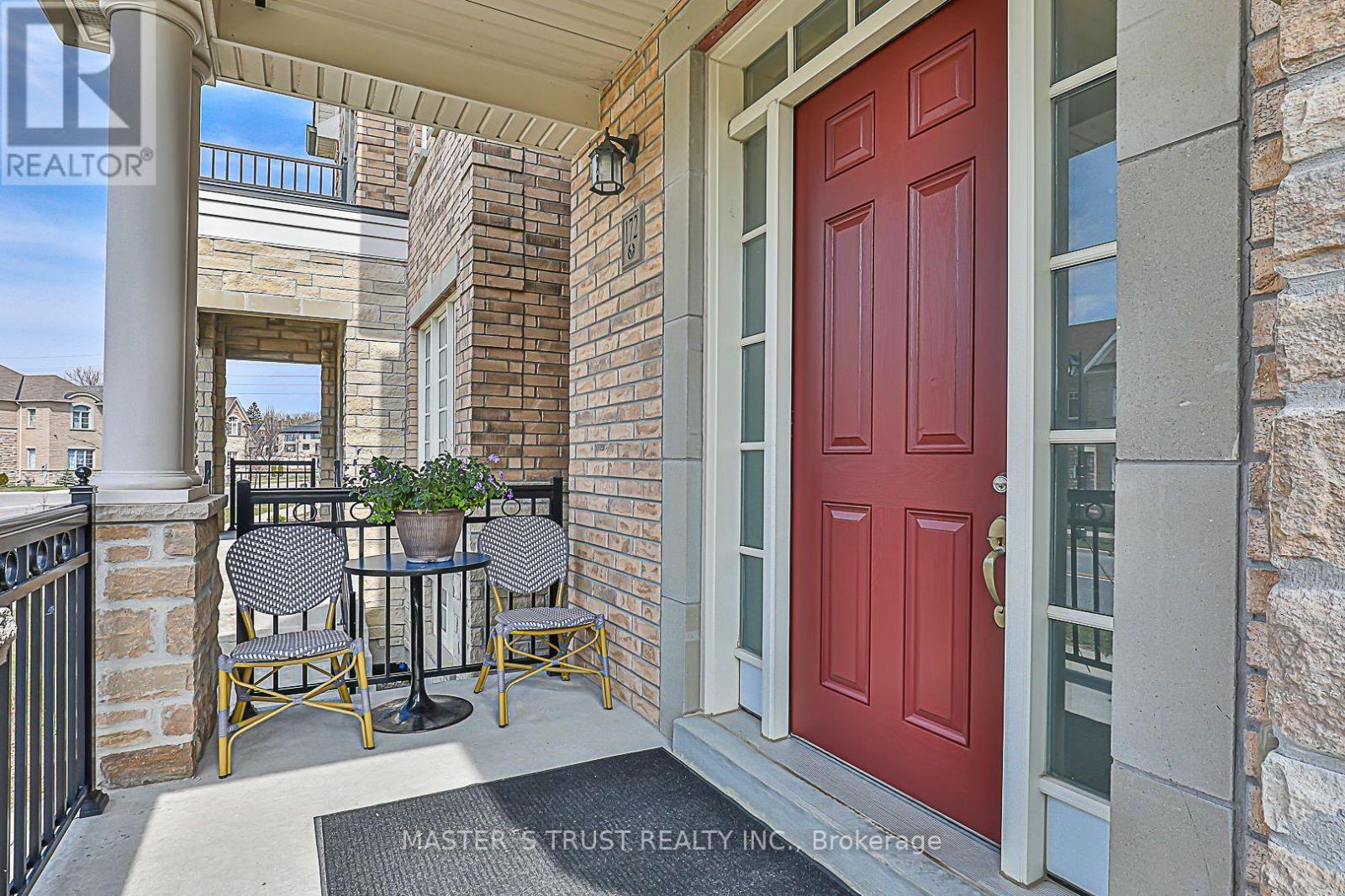 Property at 172 PARADELLE DRIVE image 3