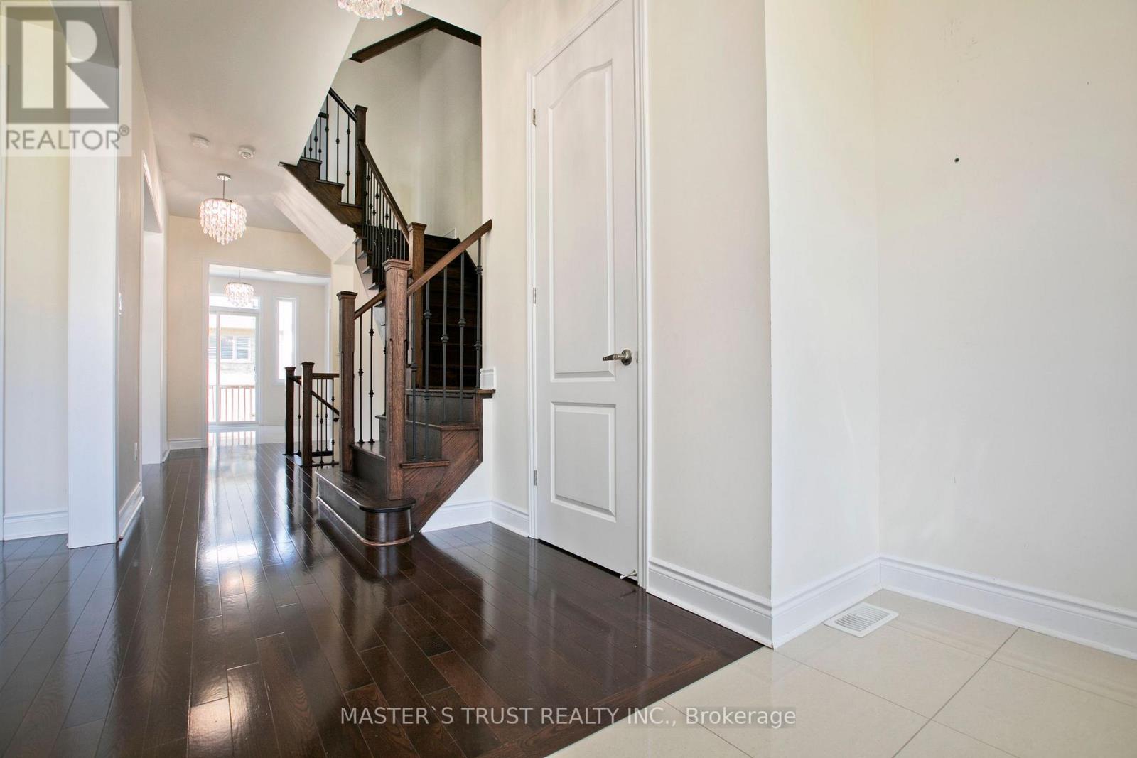 Property at 926 ERNEST COUSINS CIRCLE image 3